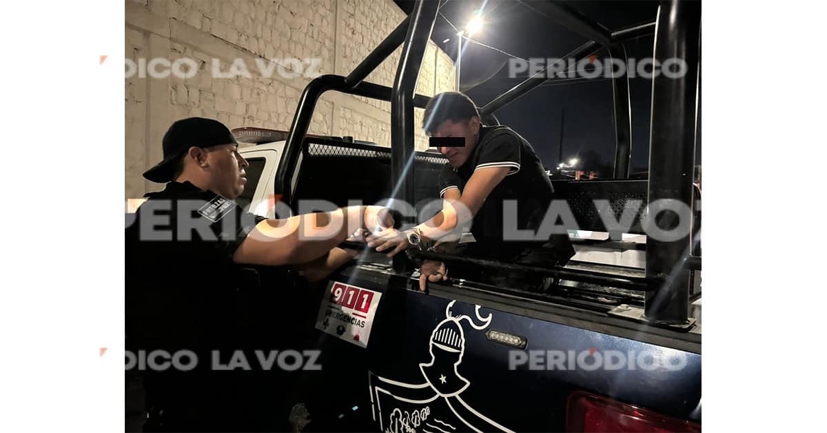 Juan Manuel López Corral fue asegurado por atacar a golpes a los uniformados.