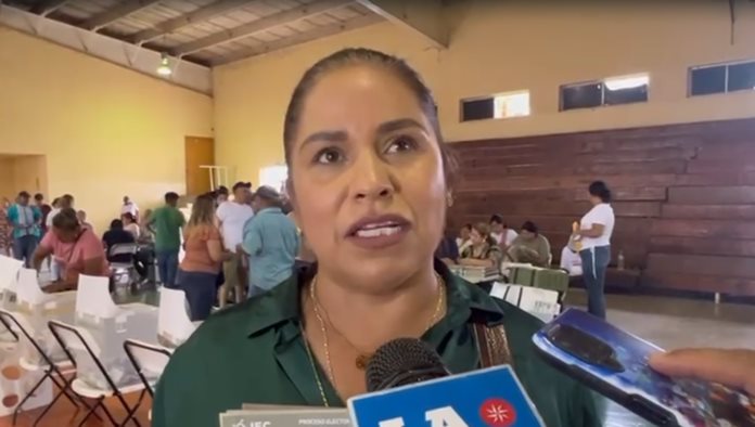 Mónica Escalera candidata de MC en Múzquiz pide analizar el voto