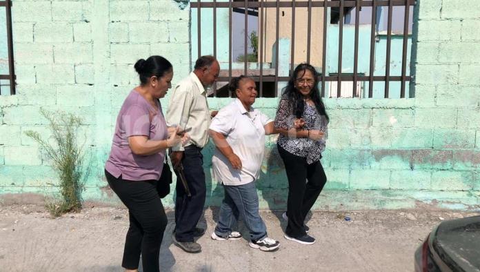 Adultos mayores con discapacidad visual enfrentan obstáculos al votar en Praderas