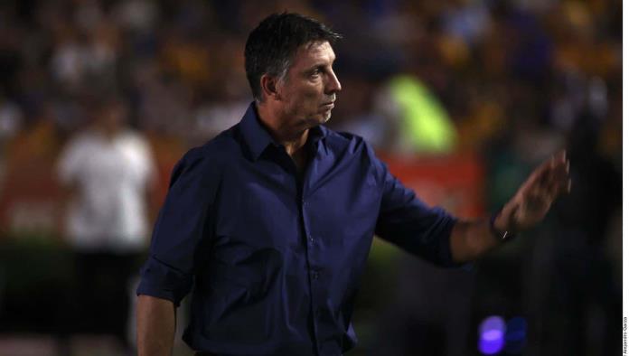 Robert Dante Siboldi deja de ser entrenador de Tigres