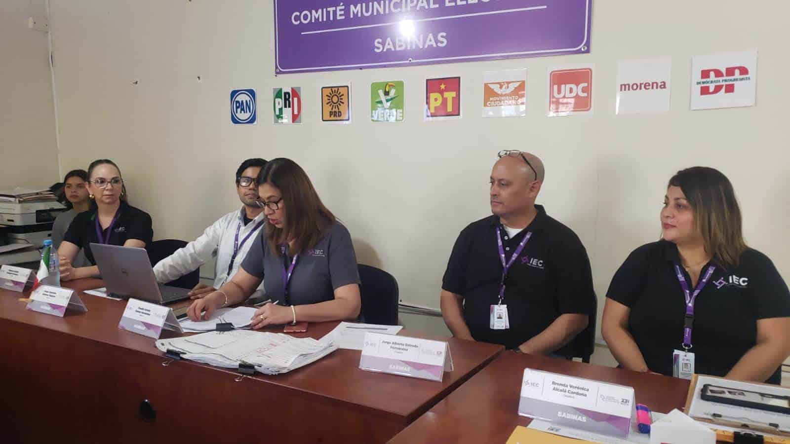 Presidenta del IEC se Pronuncia a Ante Representantes de los Diversos Partidos
