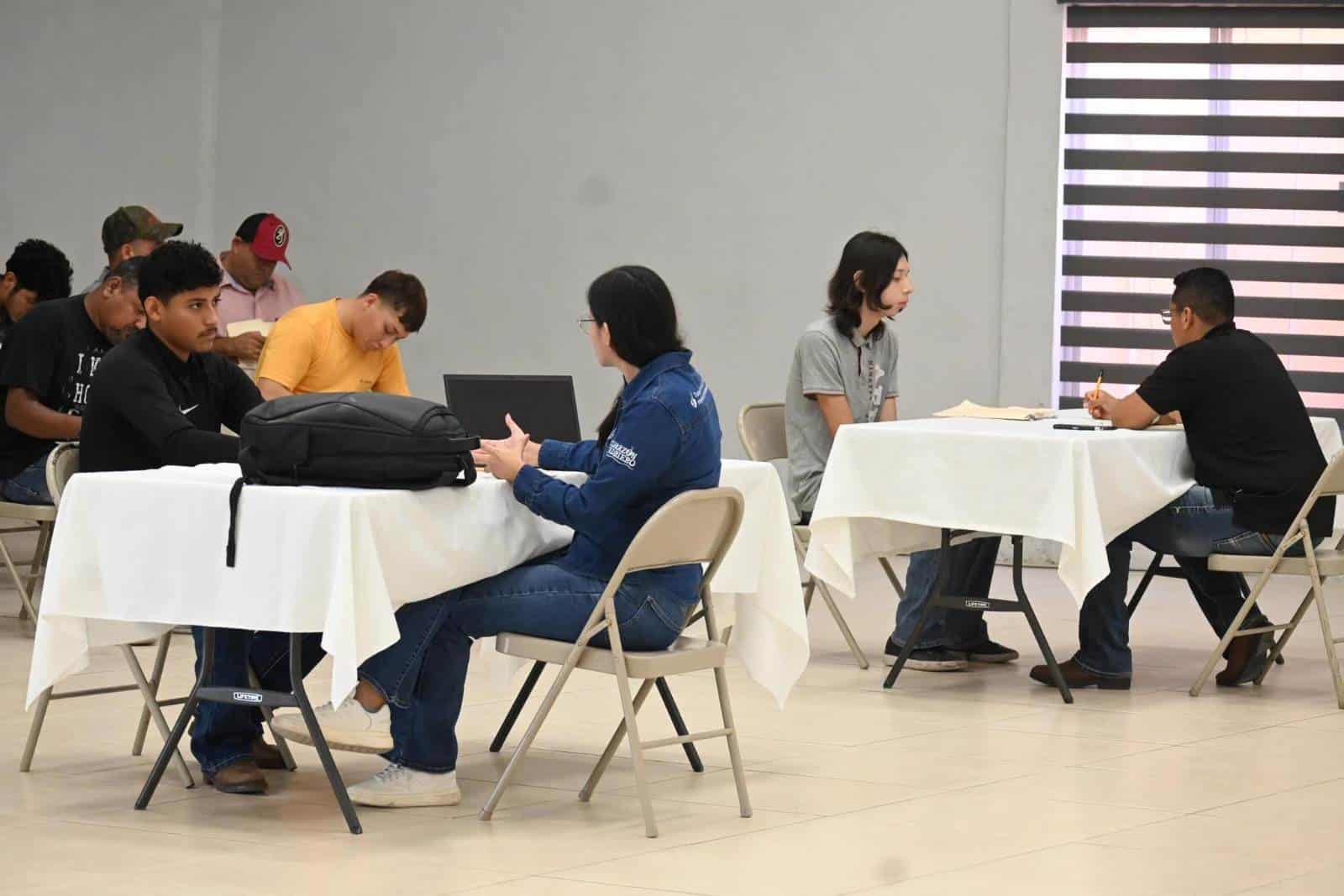 Realizan Éxitosa Jornada de Empleo en Nava 