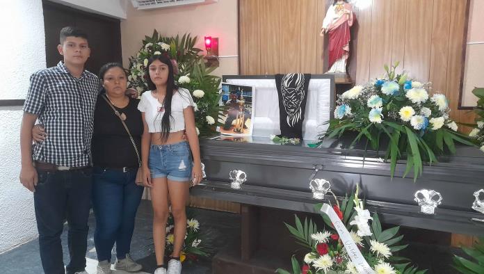 Agradece familia la solidaridad