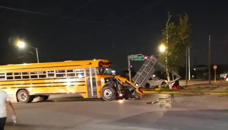 Caso de accidente vial entre camiones de transporte aún sin consignar al Ministerio Público.