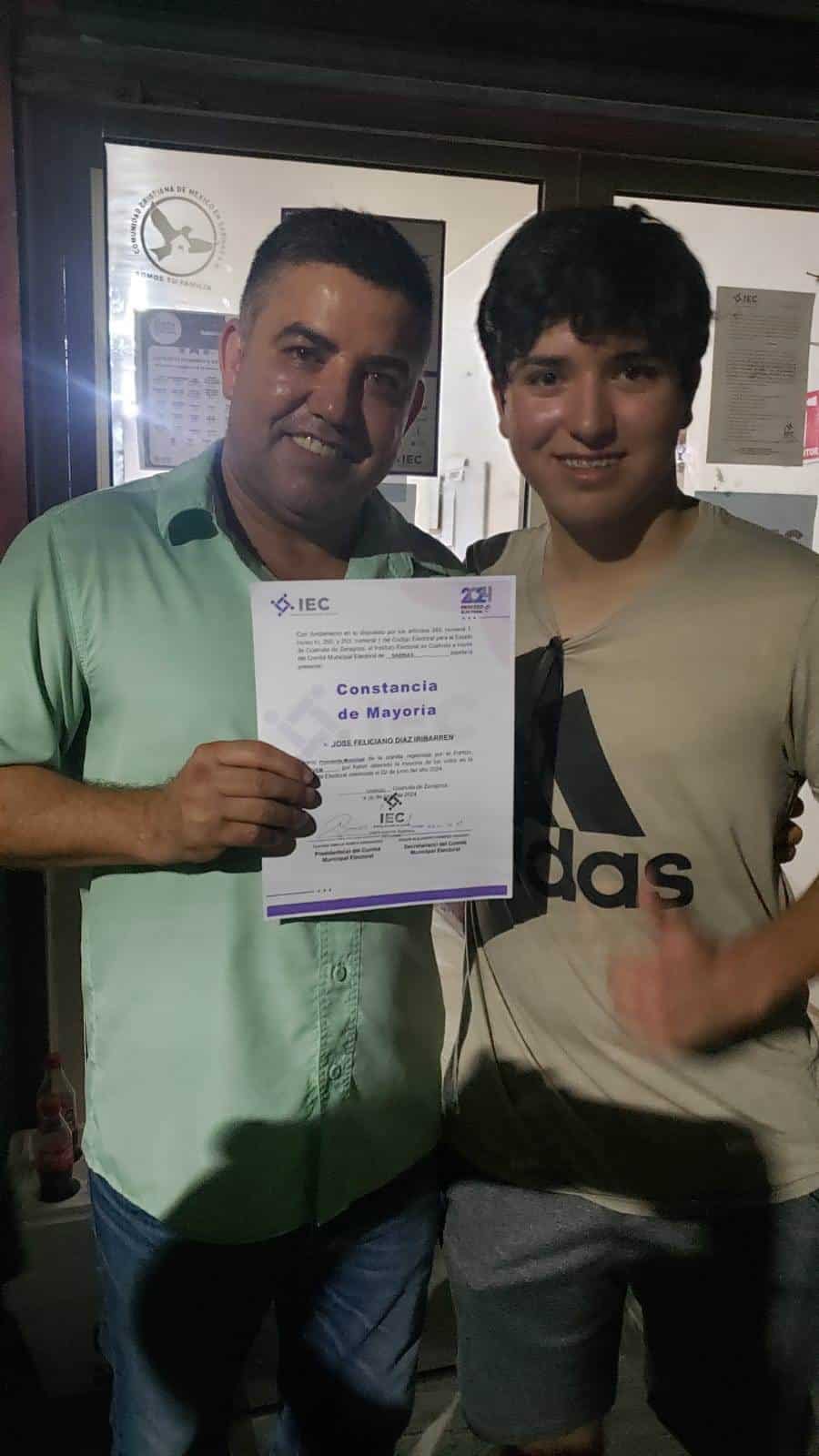 Recibe Feliciano Chano Díaz Constancia de Mayoría