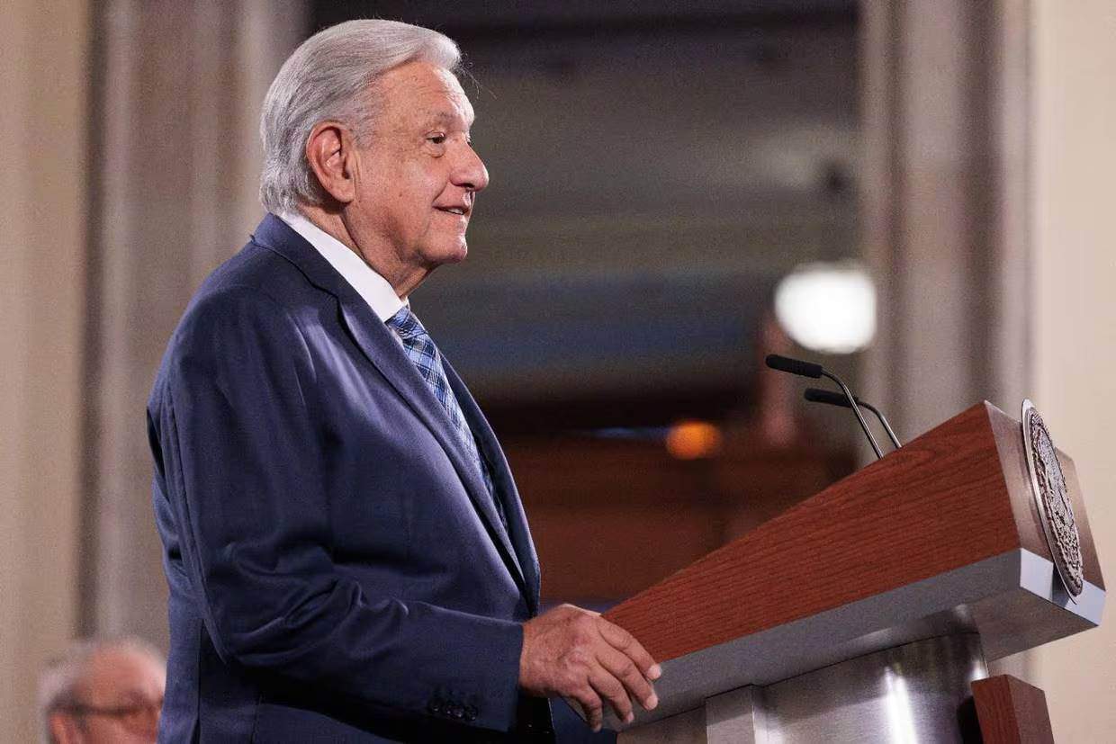 Pide AMLO no temer en frontera a medida migratoria de Biden