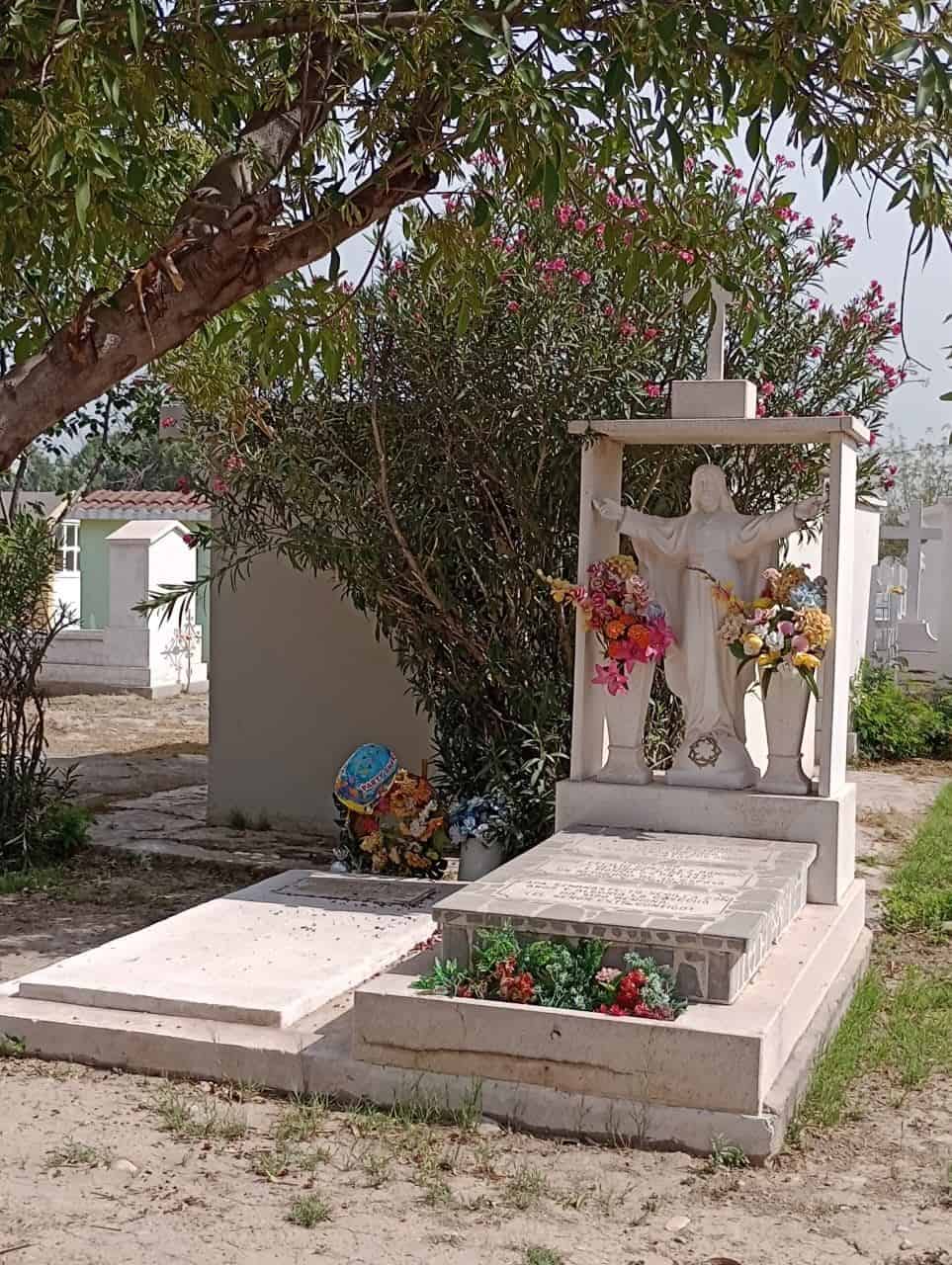 En el Panteón Guadalupe se han hecho venta y compra de terrenos.
