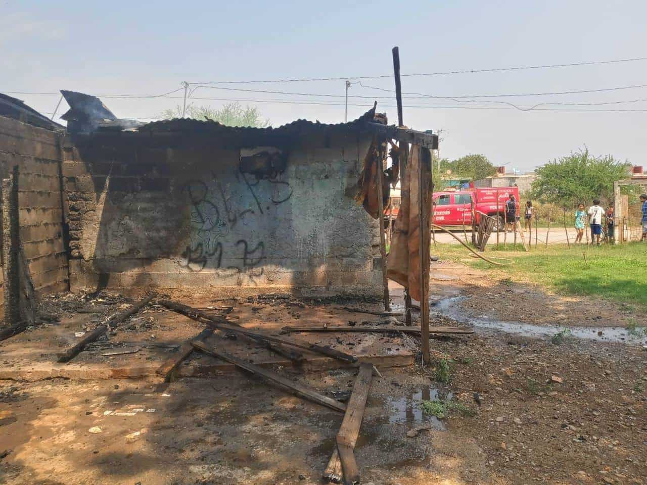 Incendian hogar de “Hitler