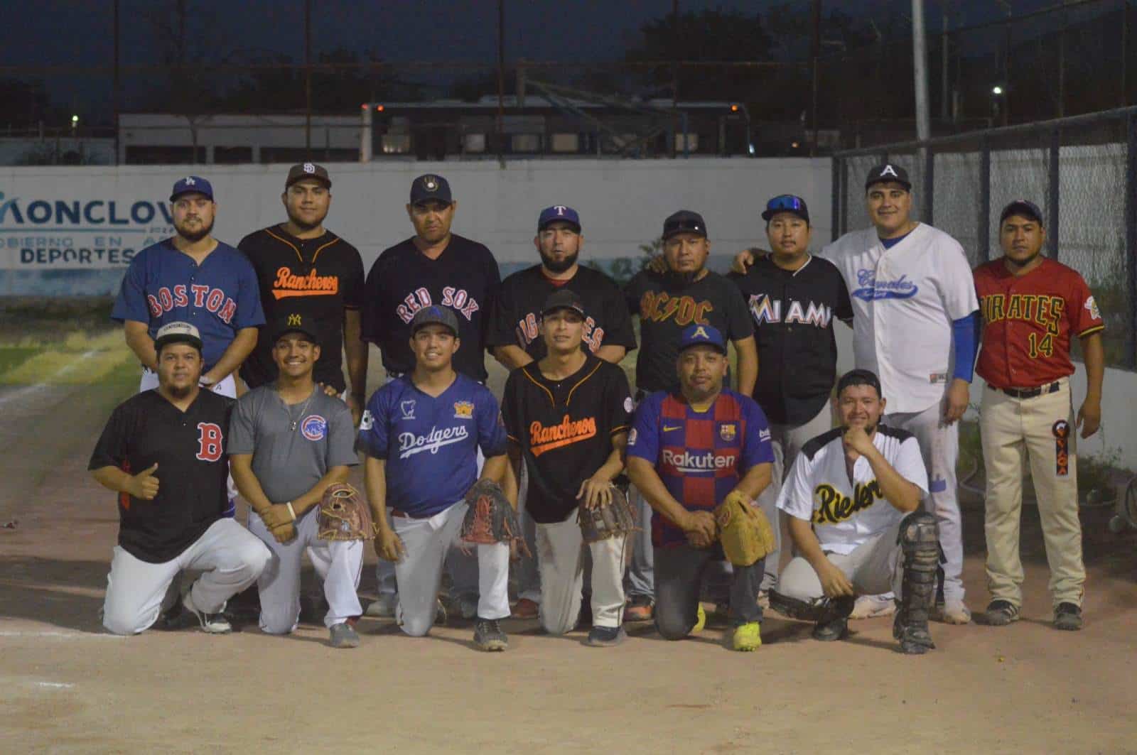 Los Necios se coronaron en la categoría C-2 del Softbol “Zurdo” Vielma.