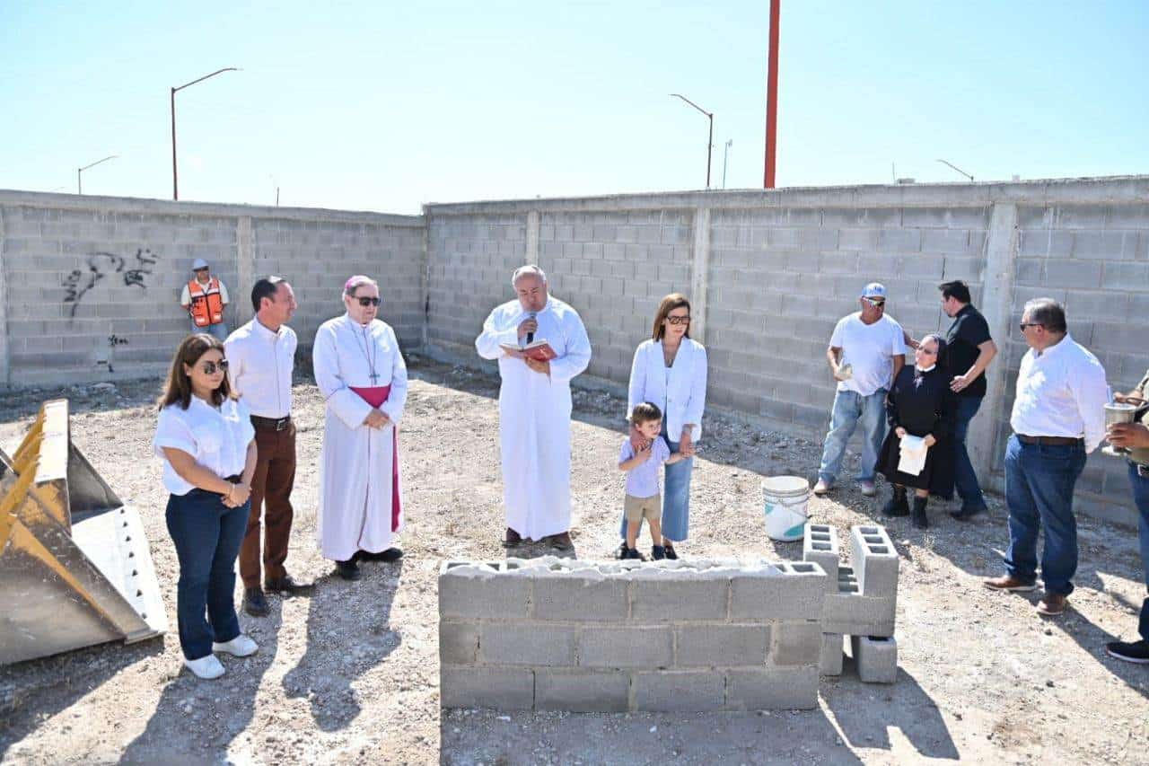 Colocan Primera Piedra de Casa OMNIA 2