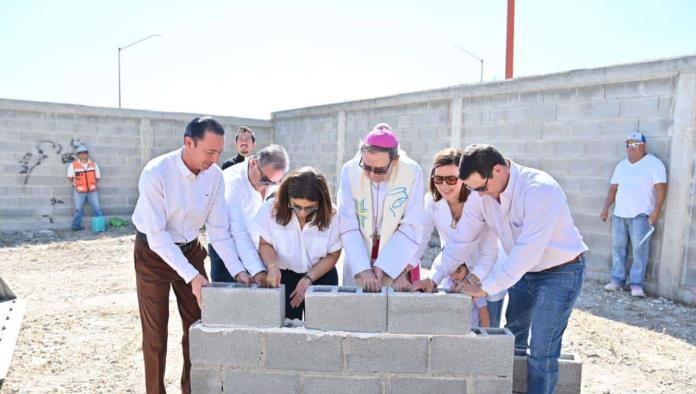 Colocan Primera Piedra de Casa OMNIA 2