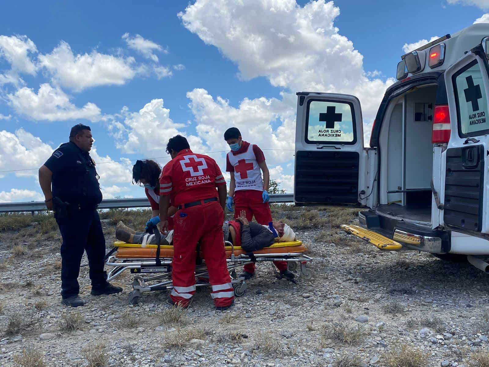 Sufren Accidente en la 57, a su Regreso de Compras de USA 