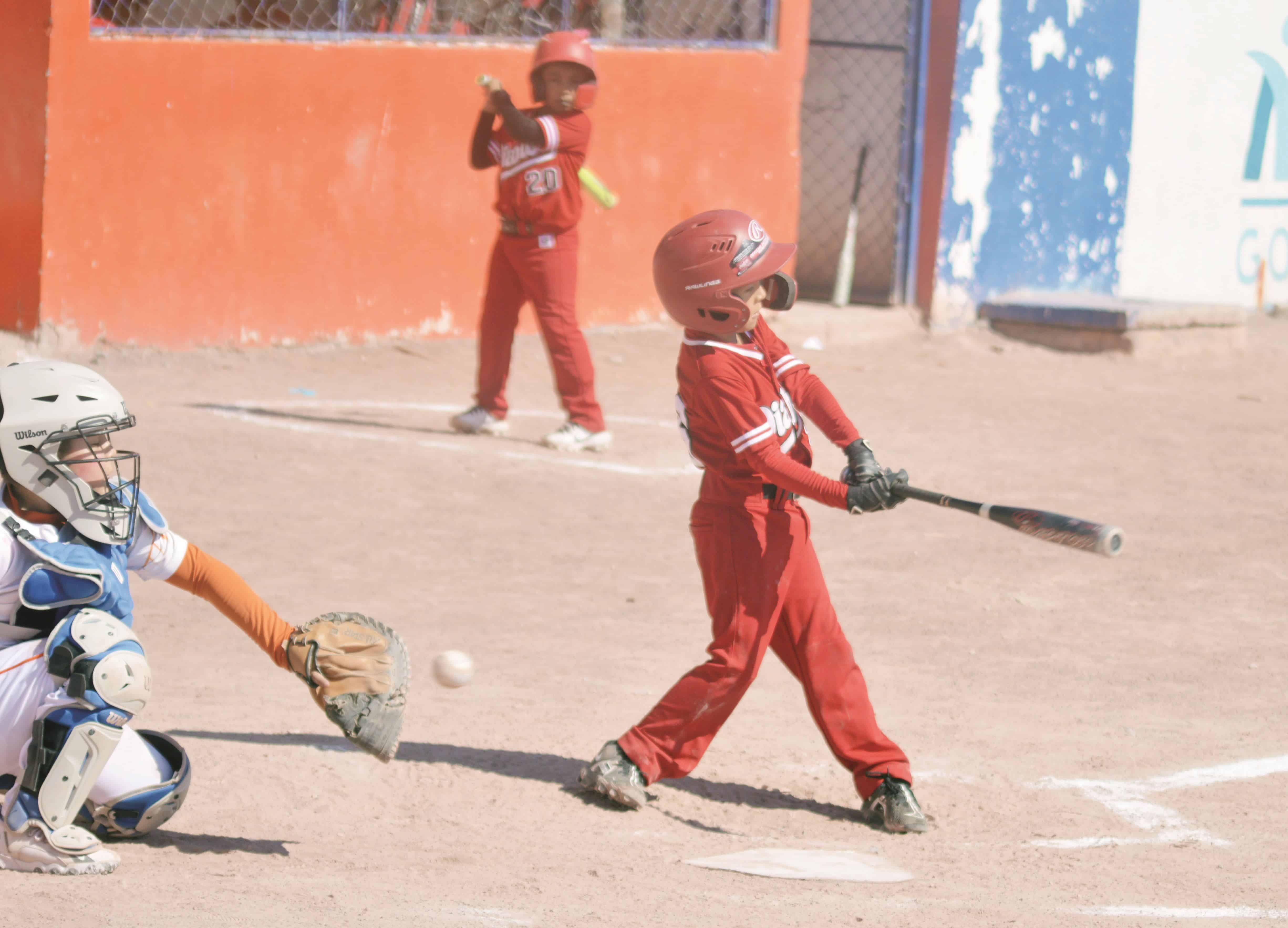 Le recetan diezada a la novena de Diablos “B” en la categoría Moyote de la pelota ribereña