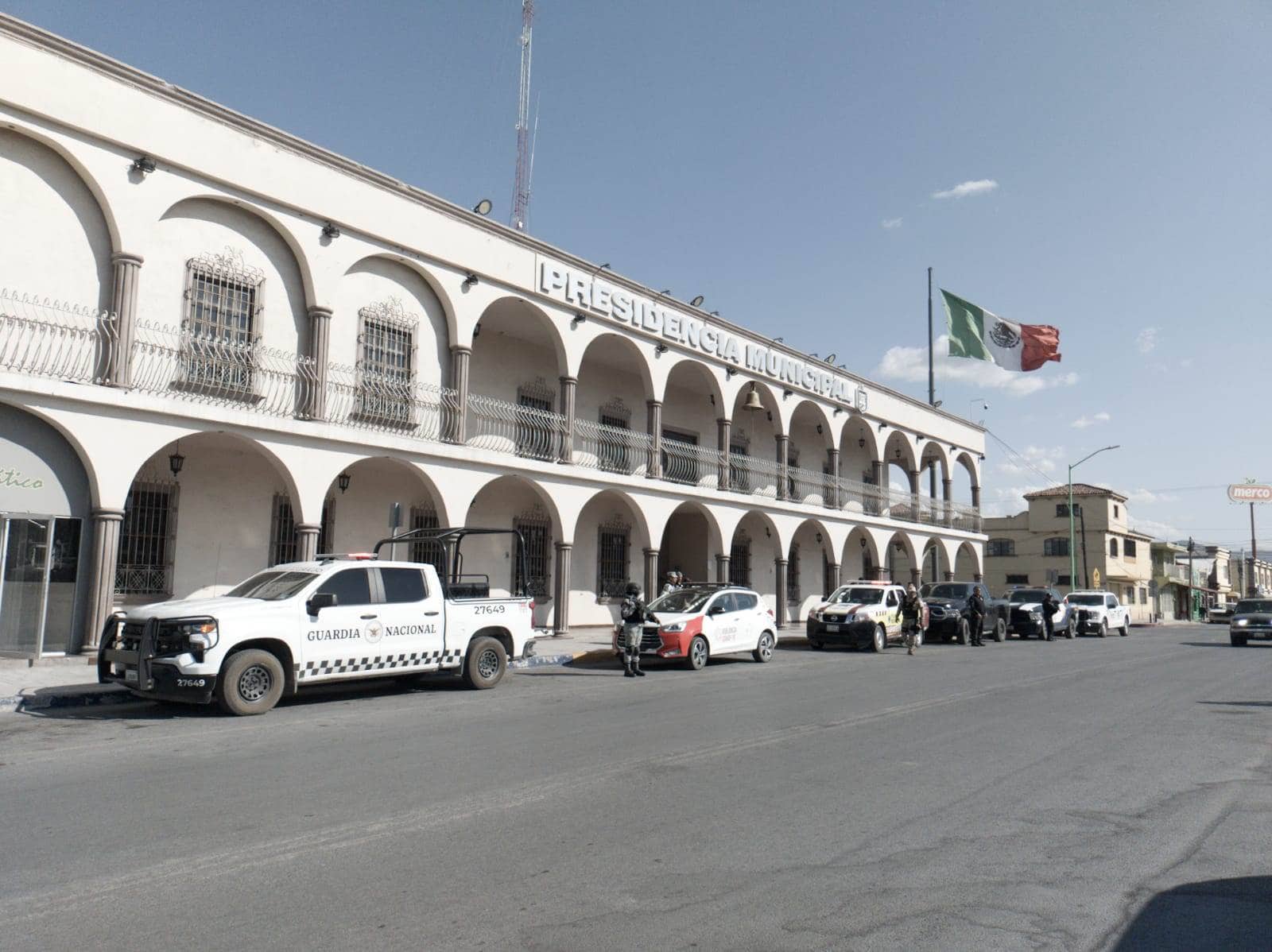 Presidencia municipal no se encuentra en buenas condiciones.