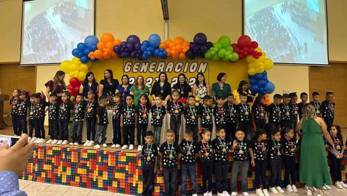 Apoyo crucial de ONGs en graduaciones de Ciudad Acuña