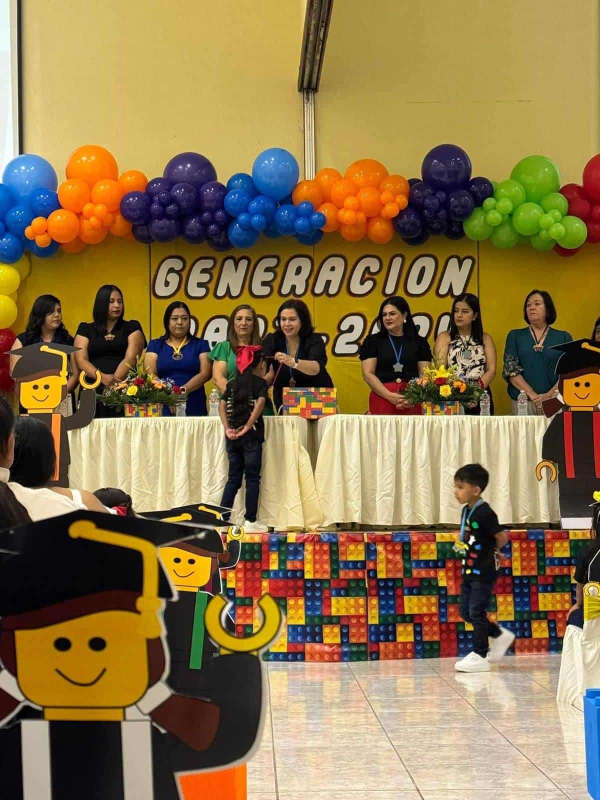 Apoyo crucial de ONGs en graduaciones de Ciudad Acuña