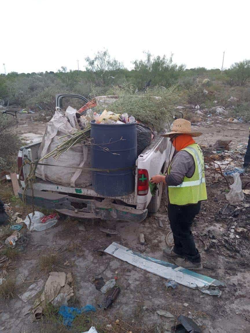 Continúan acciones de limpieza en el Bordo de la Defensa en Allende