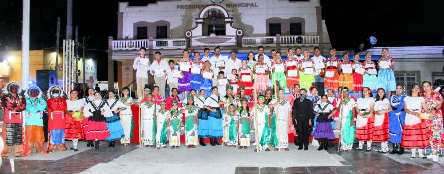 Realizan con éxito domingo cultural en Allende