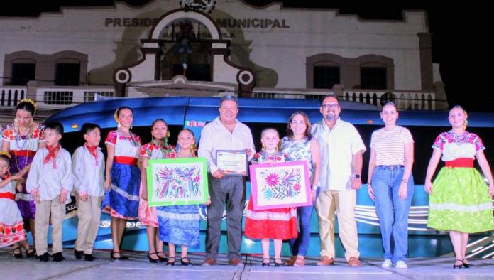 Realizan con éxito domingo cultural en Allende