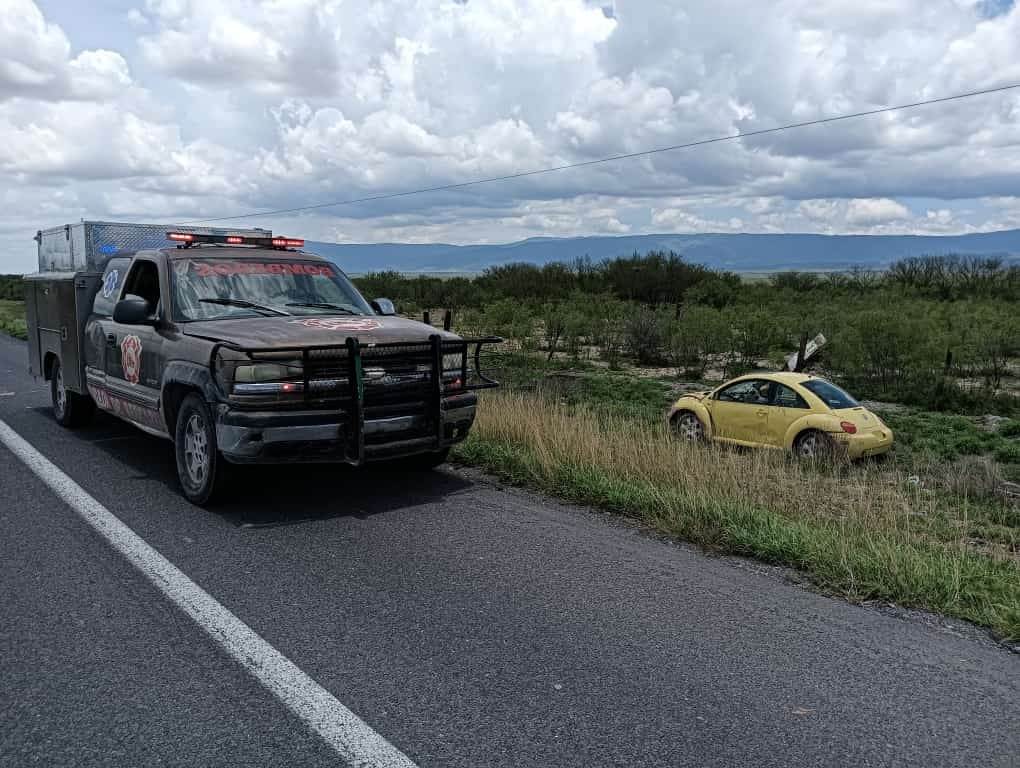 Salen de camino por culpa de bache