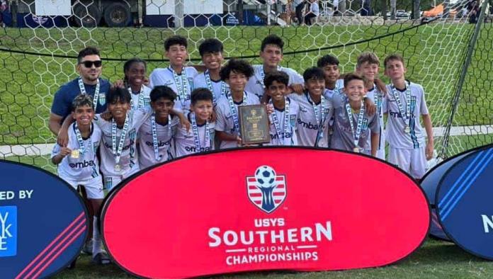 Se coronan acuñenses campeones en torneo internacional