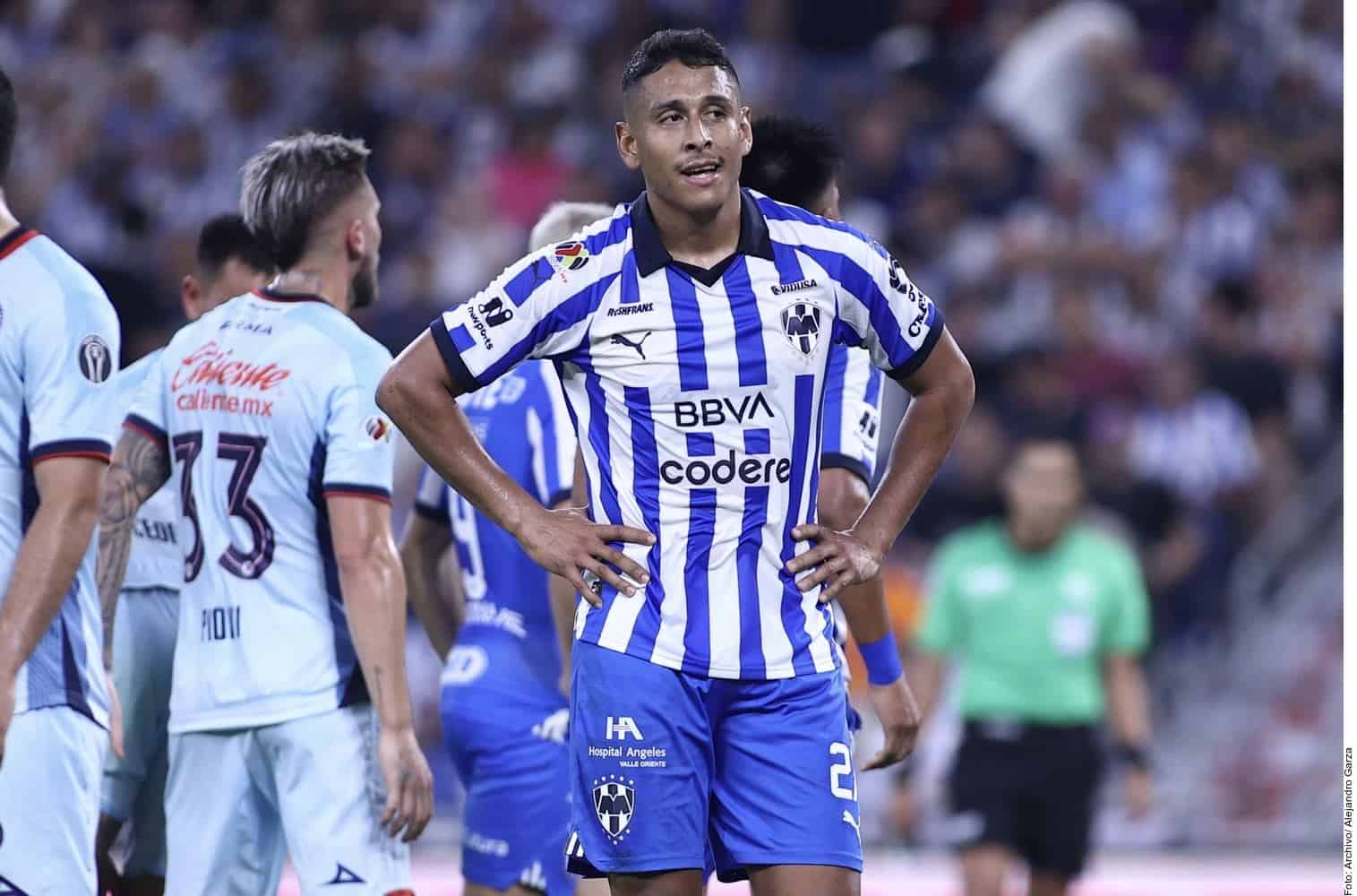 Cruz Azul, interesado en fichar a Luis Romo de Rayados 