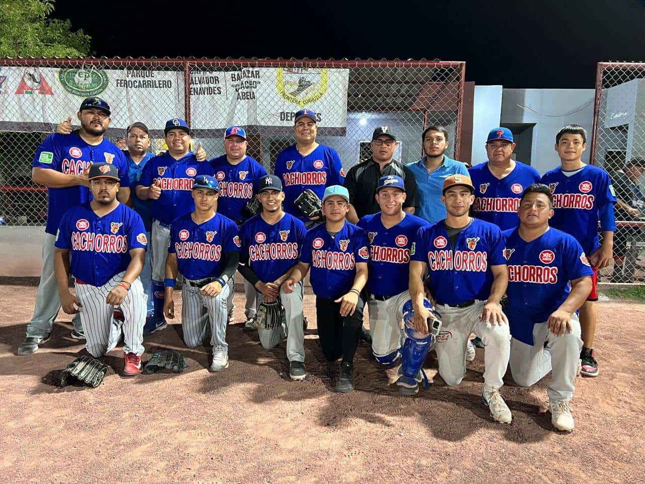 Cachorros elimina a Gigantes Cachorros elimina a Gigantes