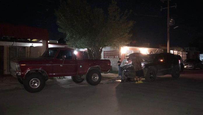 Destroza camioneta
