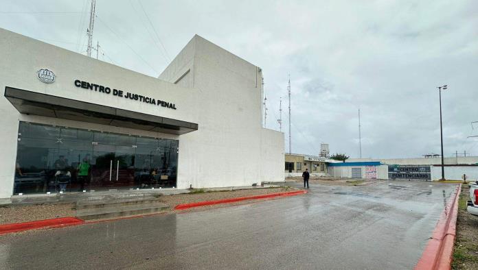 Vinculan a proceso a José N por violencia familiar en Villas del Carmen