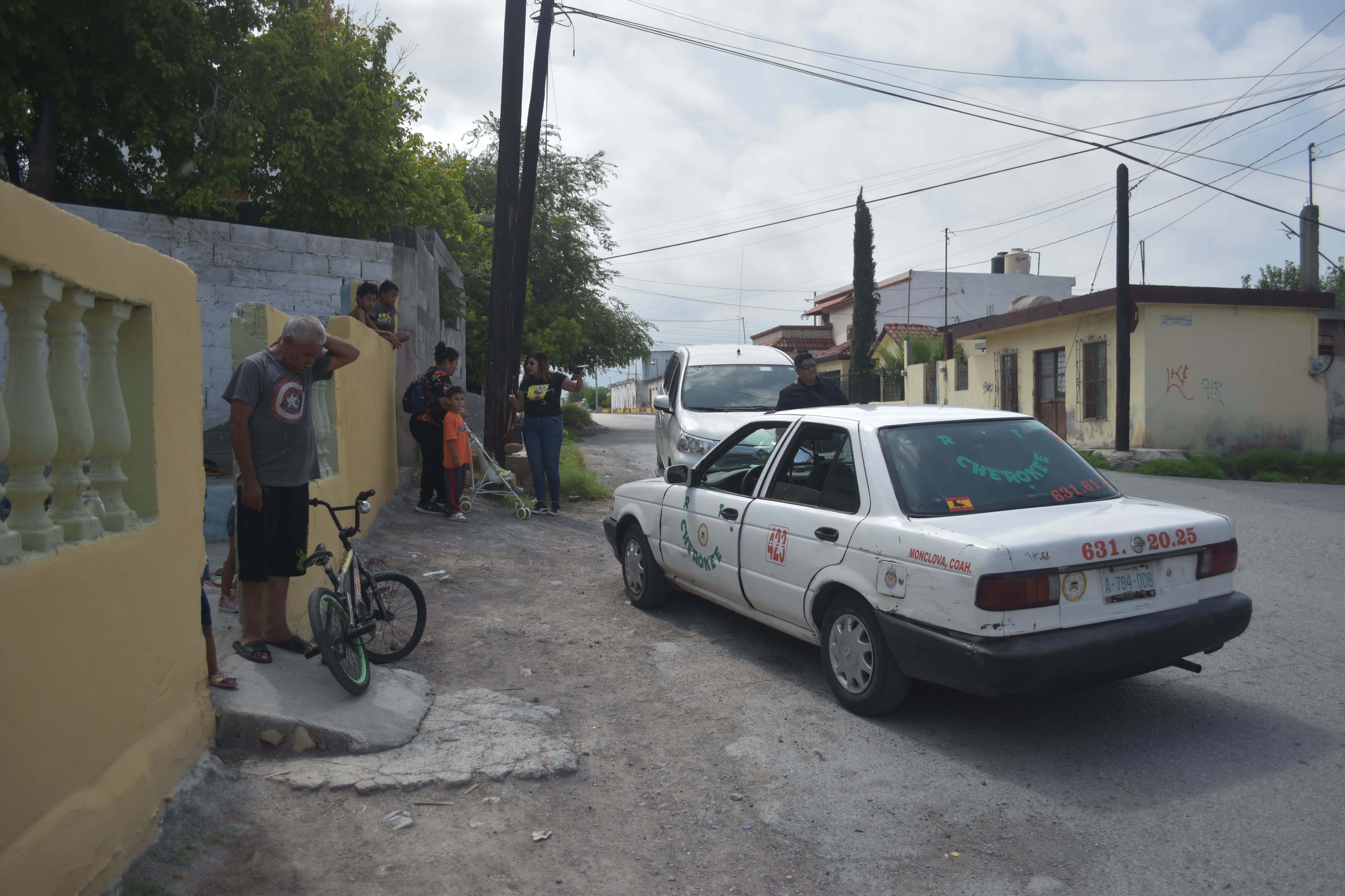 Se estrella menor en carro de alquiler