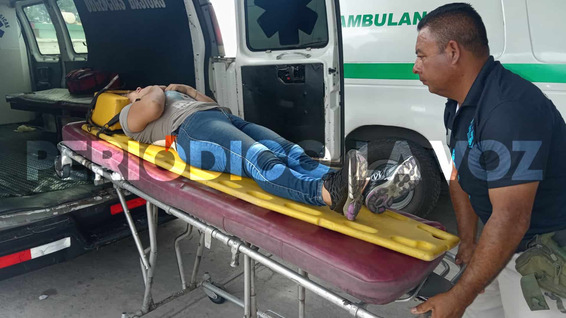 Lesiona a su pareja en choque