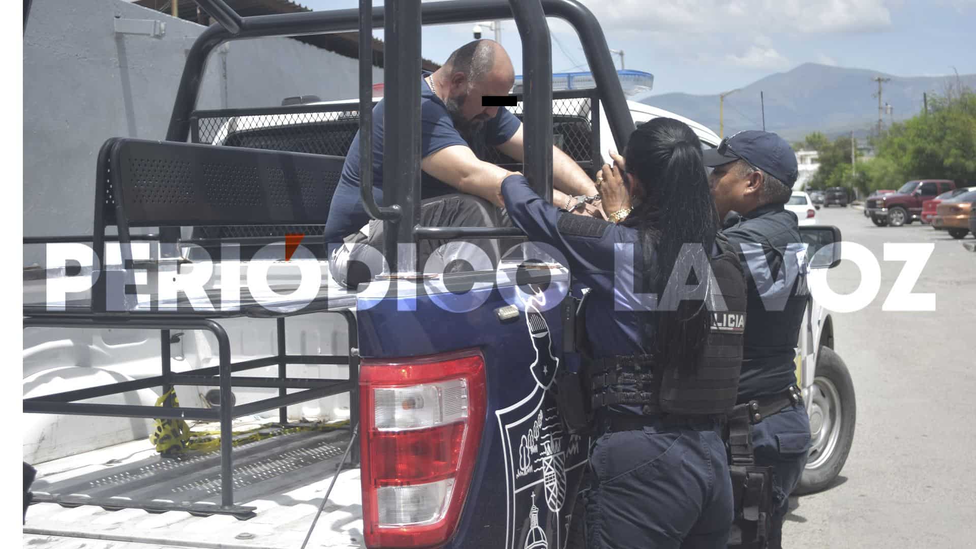 Lo mandan al CJEM por pegarle a esposa