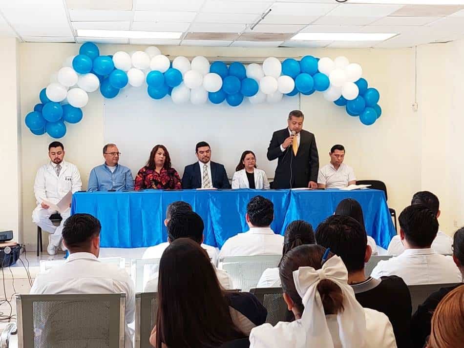 Realizan despedida a médicos internos de pregrado en Allende