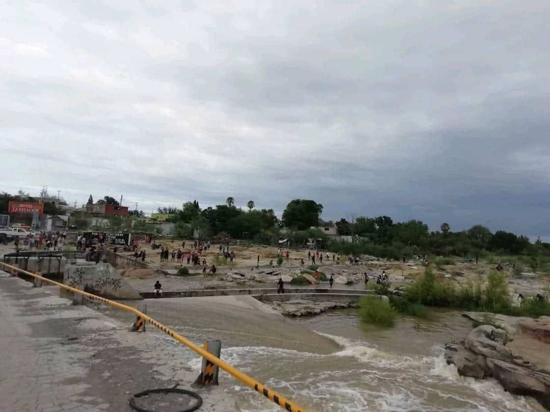 Previenen Autoridades y PC, Peligros al Ingresar al Río