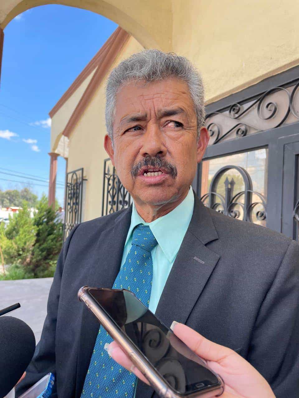 Félix Rodríguez Ramos; titular de Servicios Educativos.