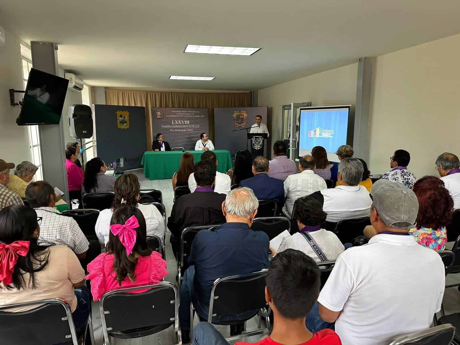 Concluye LXXVIII asamblea de cronistas e historiadores en Allende