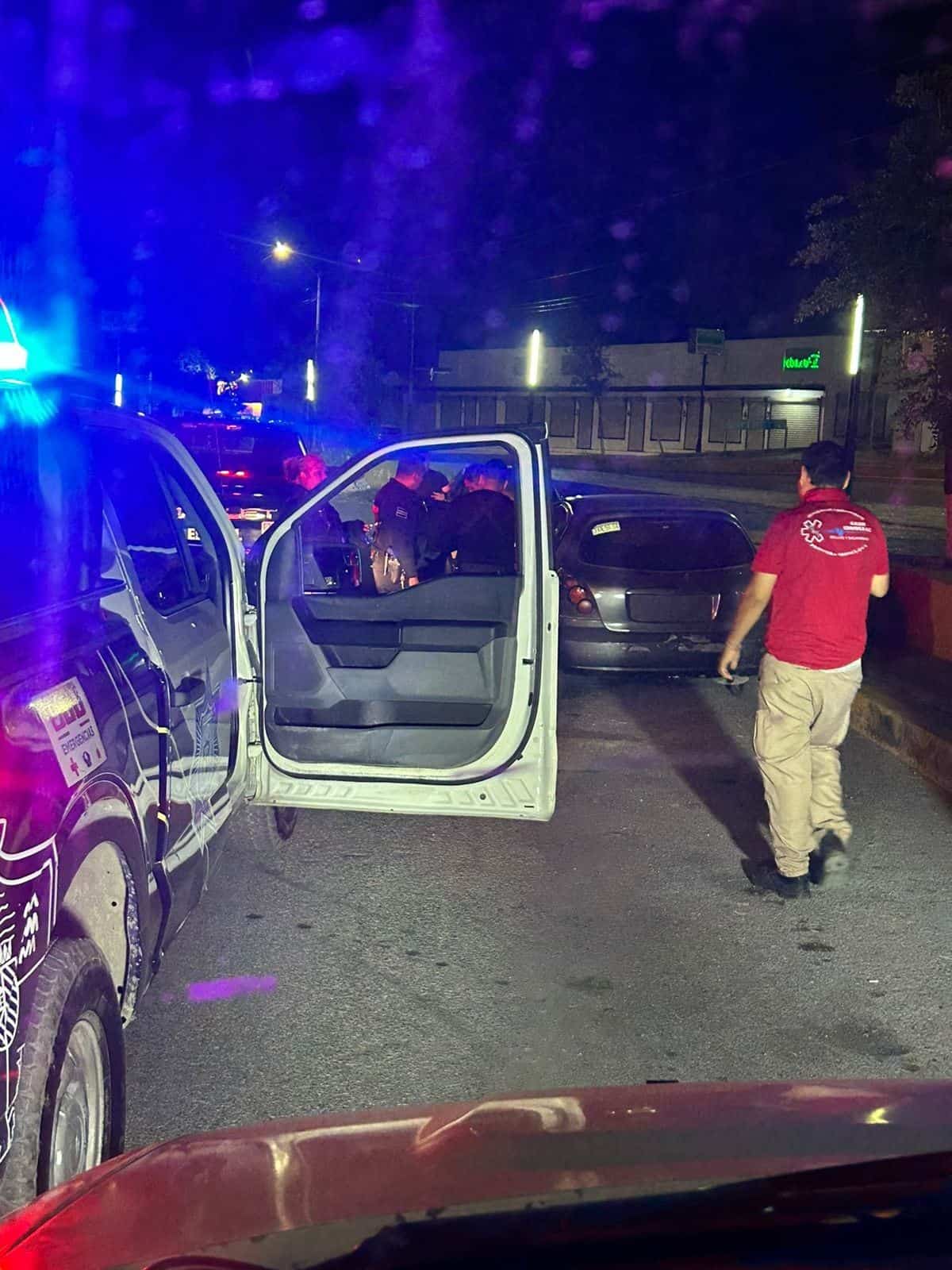 Cegado por celos ataca a su mujer