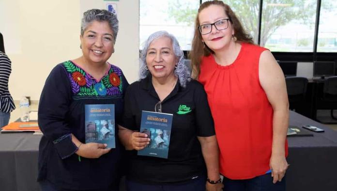 Presentan libro "Amatoria"