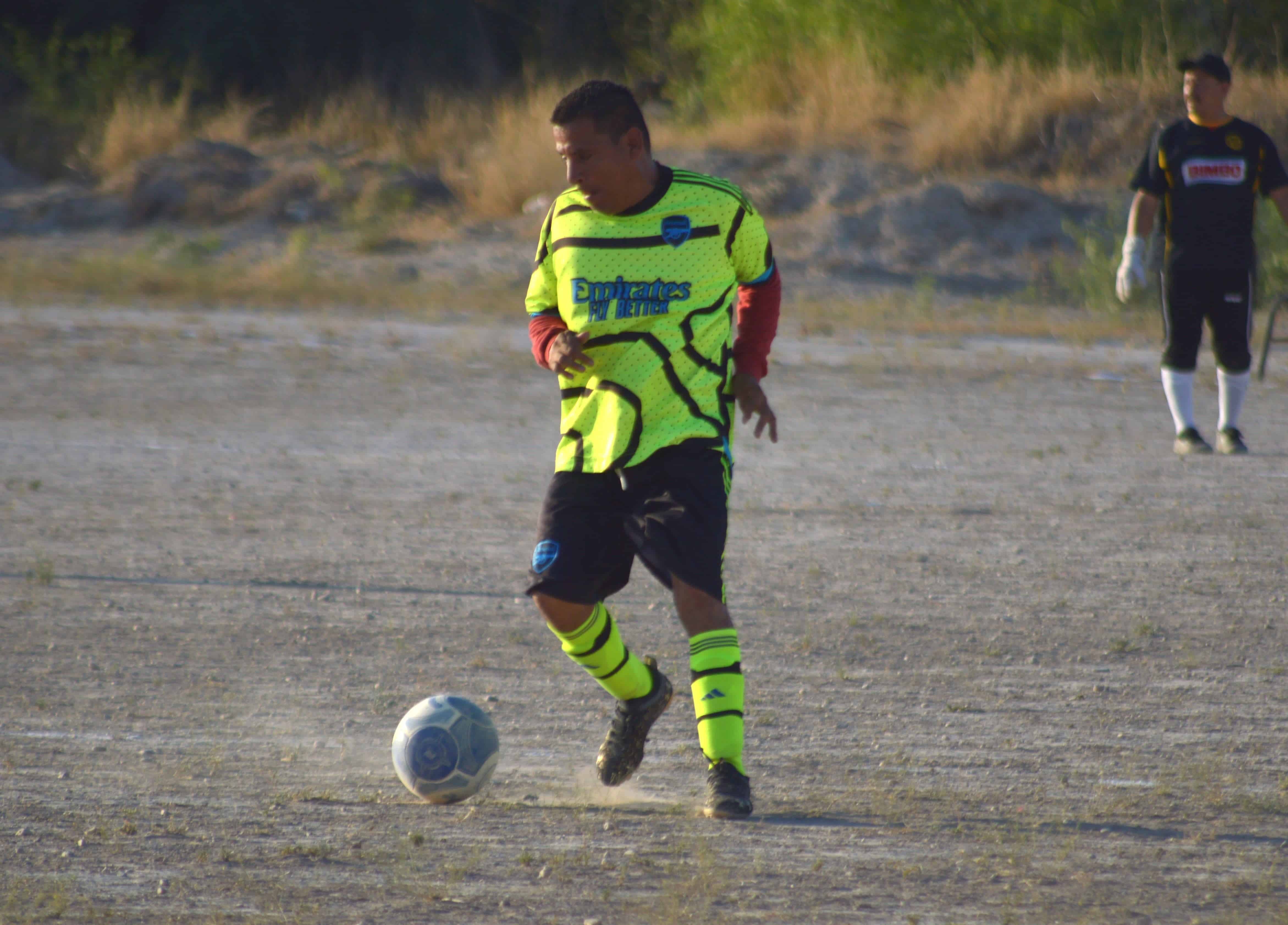 El Sao Paulo refrendó el liderato tras vencer 3-2 al Real San Francisco