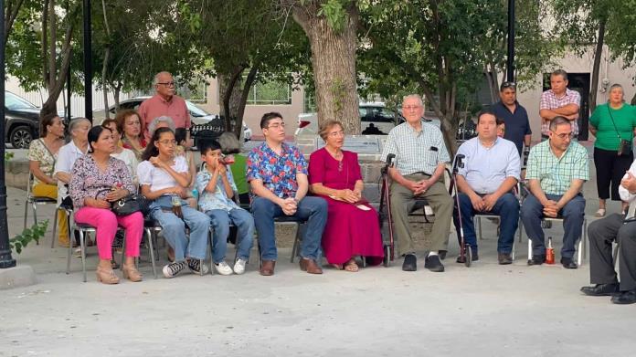 Rinden homenaje a Fundador de la Feria Rinden homenaje a Fundador de la Feria