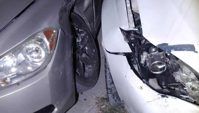 Accidente automovilístico en Zaragoza y Mina Activa respuesta de emergencia