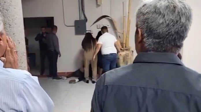 Incidente durante graduación desencadena denuncia por lesiones