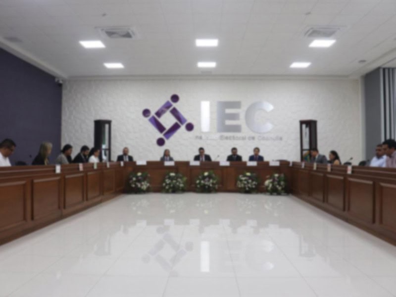 La Comisión de Quejas y Denuncias presentó los casos al Consejo General del IEC. 