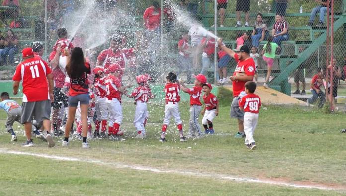 Academia Nava se corona bicampeón en la liga infantil y juvenil de Allende