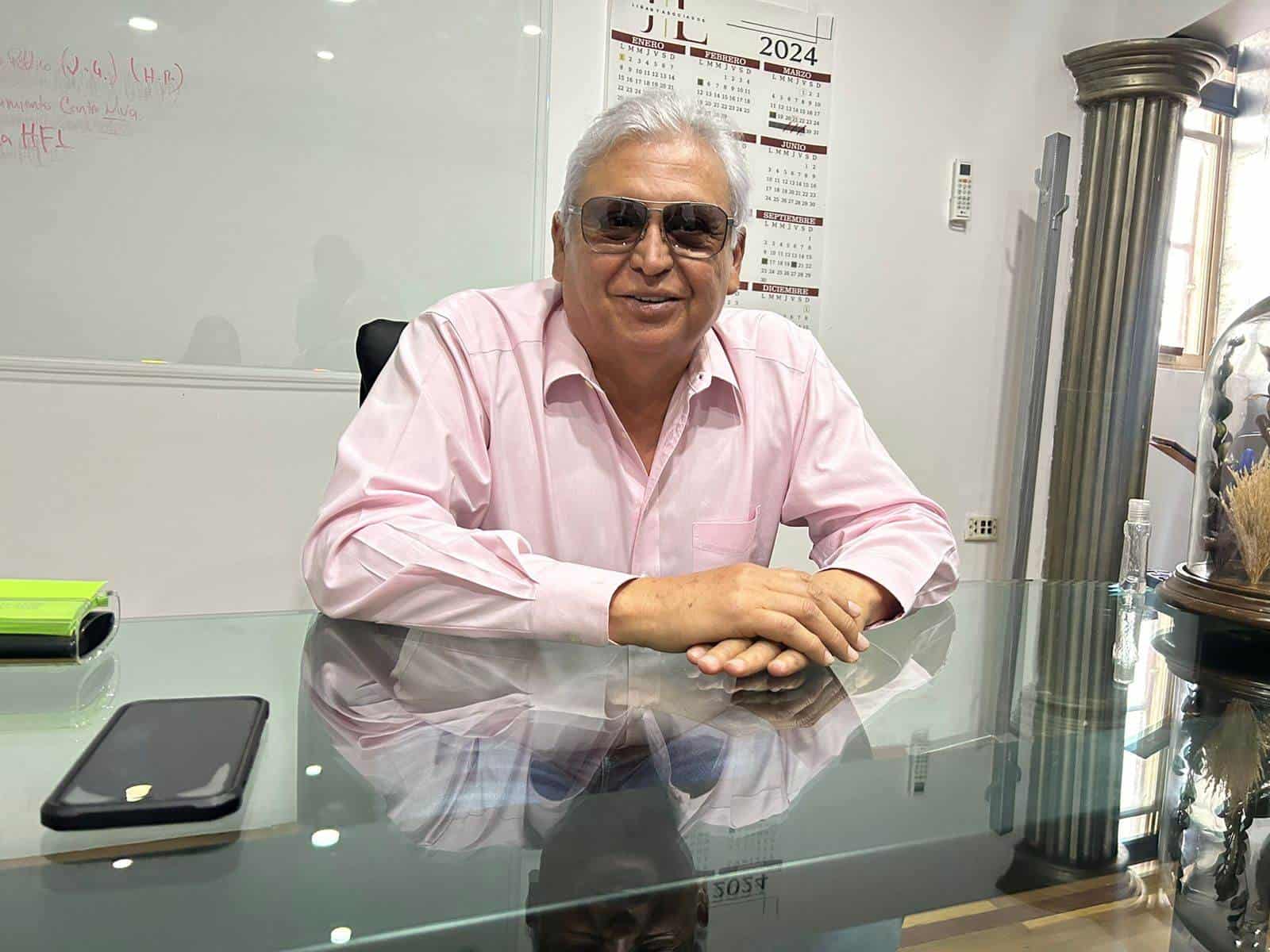 Si volviera a nacer, volvería a ser abogado.