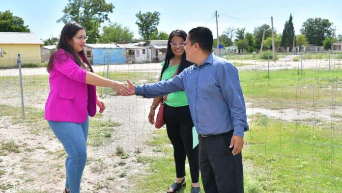Alcaldesa Pily Valenzuela  Inaugura Iglesia Casa de Restauración en Nava