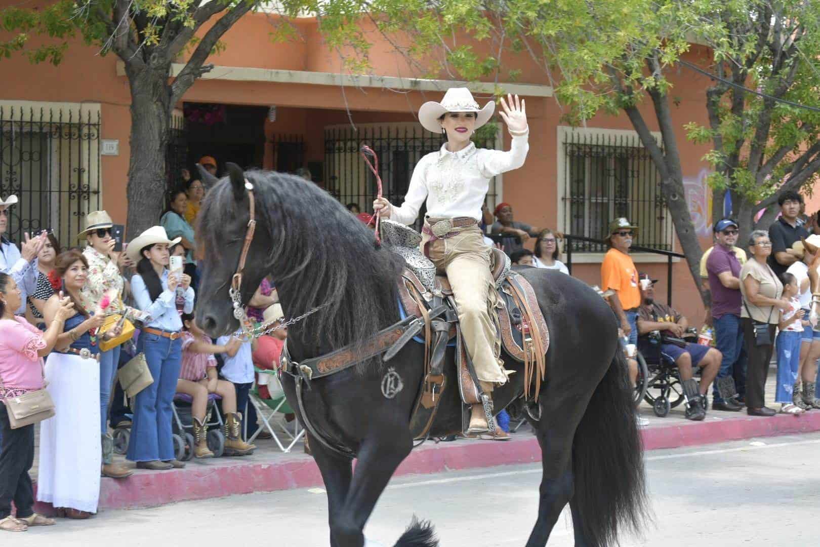 Portan soberanas de SB icónicos vestuarios