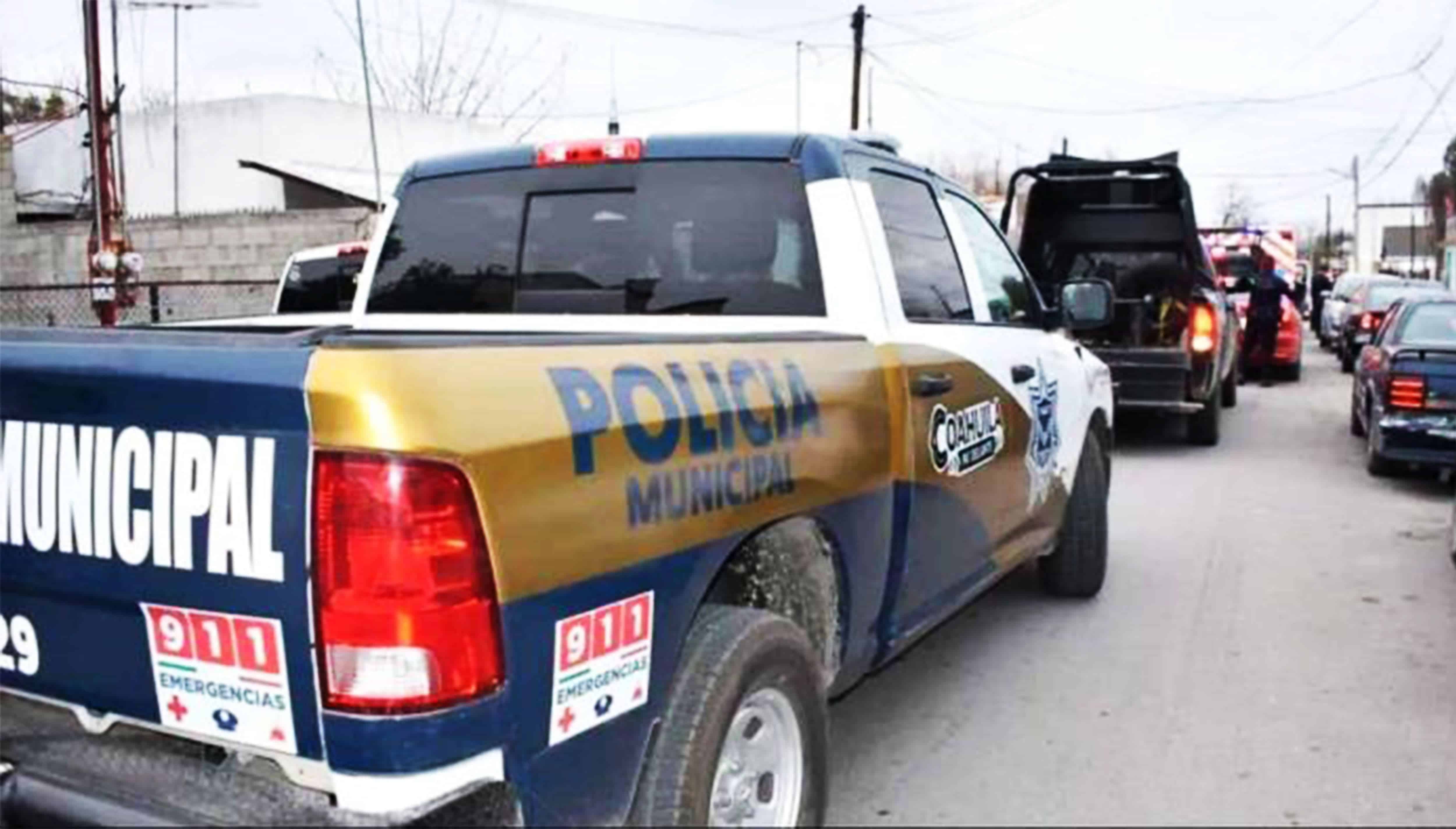 Roban camioneta en la colonia Nueva Americana