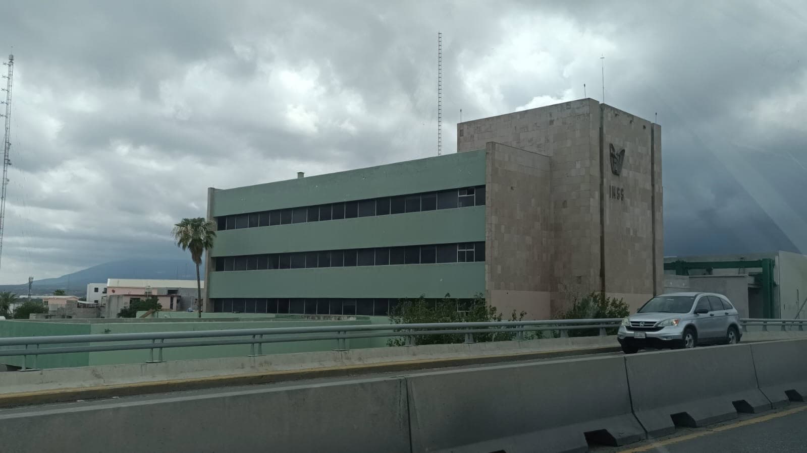 La Canaco señaló que da pena ver el tipo de atención que hay en el sector salud.