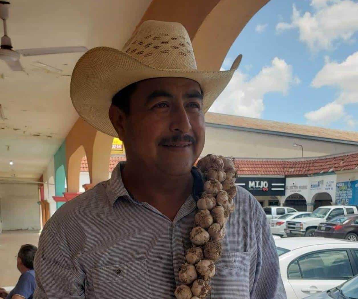 Comerciantes Foráneos Ofrecen sus Productos en la Carbonífera